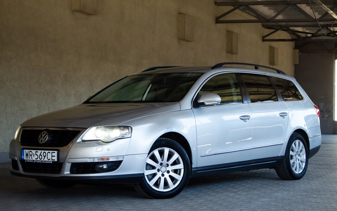 Volkswagen Passat cena 17900 przebieg: 400213, rok produkcji 2010 z Radom małe 704